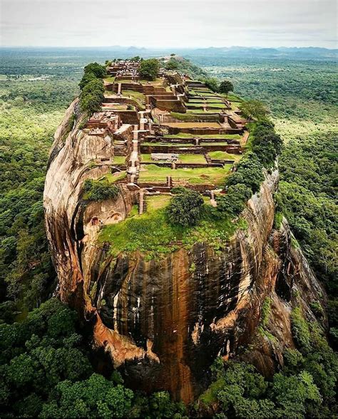 sigiriya ditto travels 1