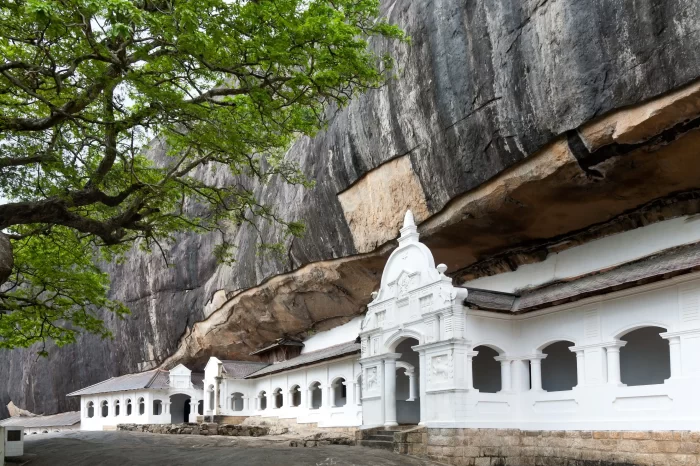 Dambulla-Cave-Temple-ditto travels 1